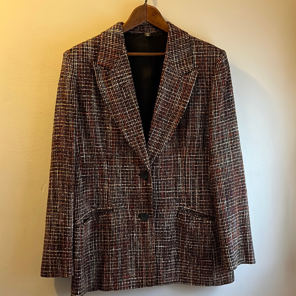 Tailleur Platinum by Barrie Pace jacket size 10, 2 front pockets